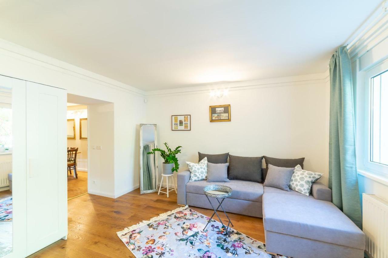 Bürgerpark Apartment *